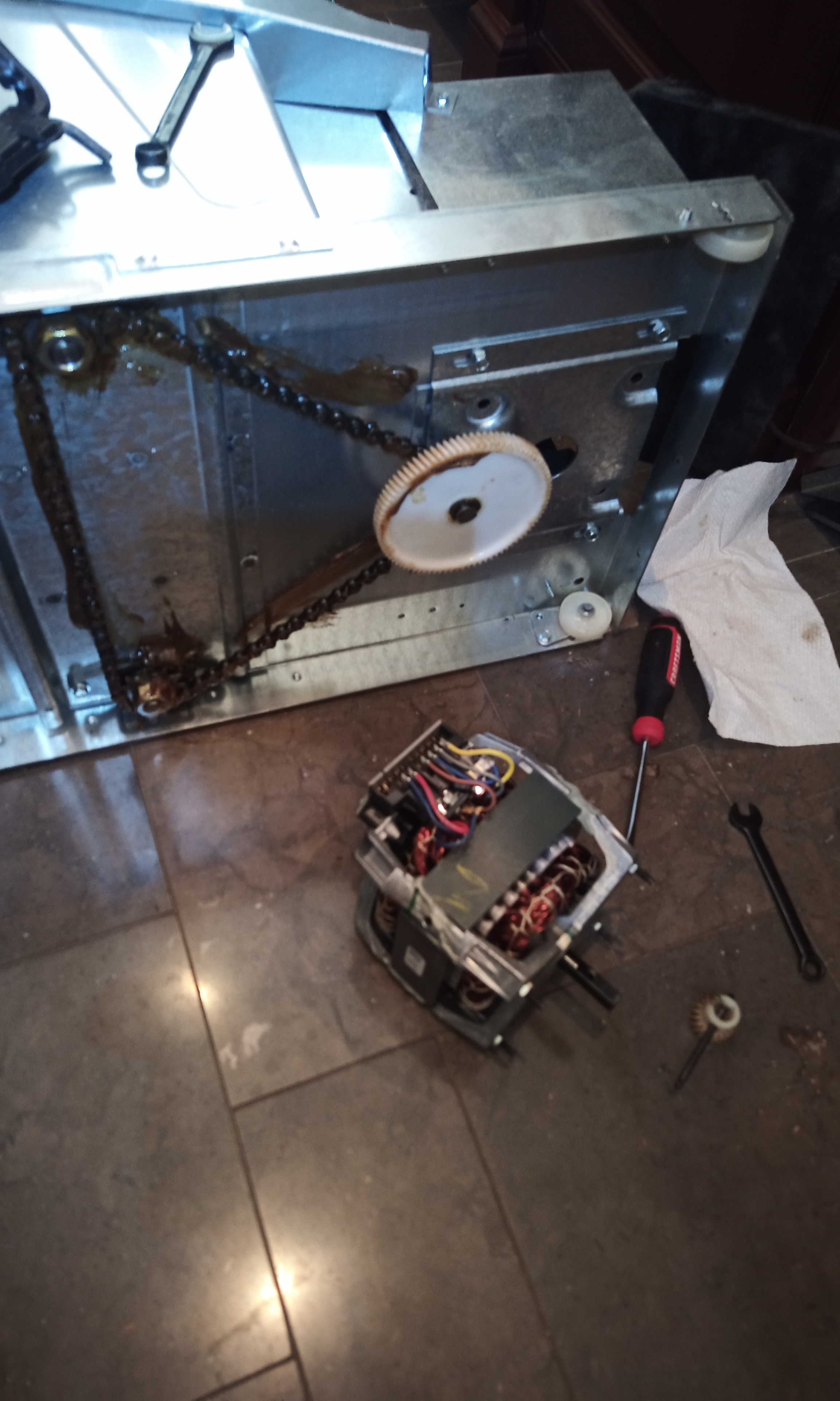 Trash_compactor_repair_Chicago 